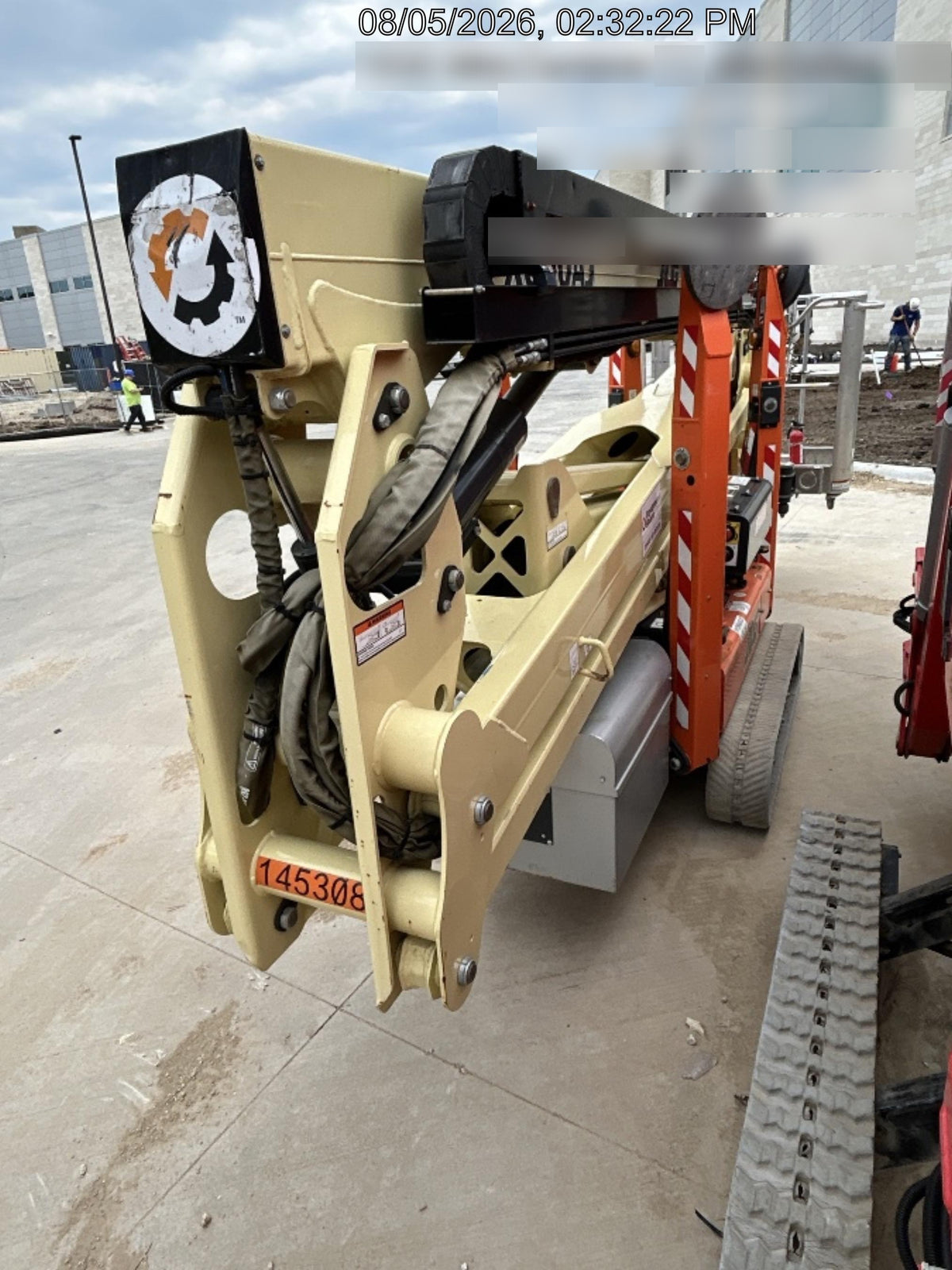 2021 JLG X600AJ