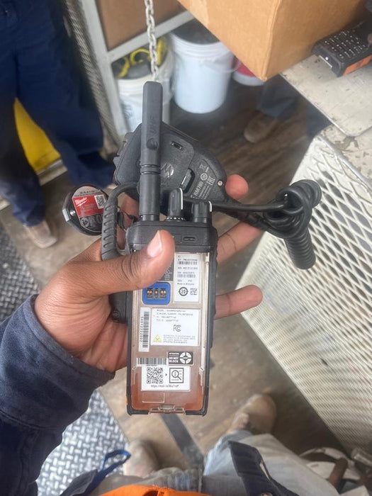 2023 MOTOROLA R7 DISPLAY