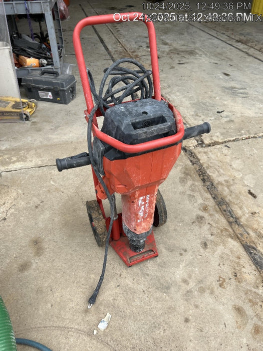 2023 HILTI TE 3000-AVR