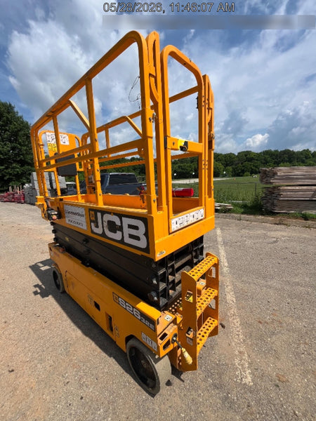 2025 JLG ES1932