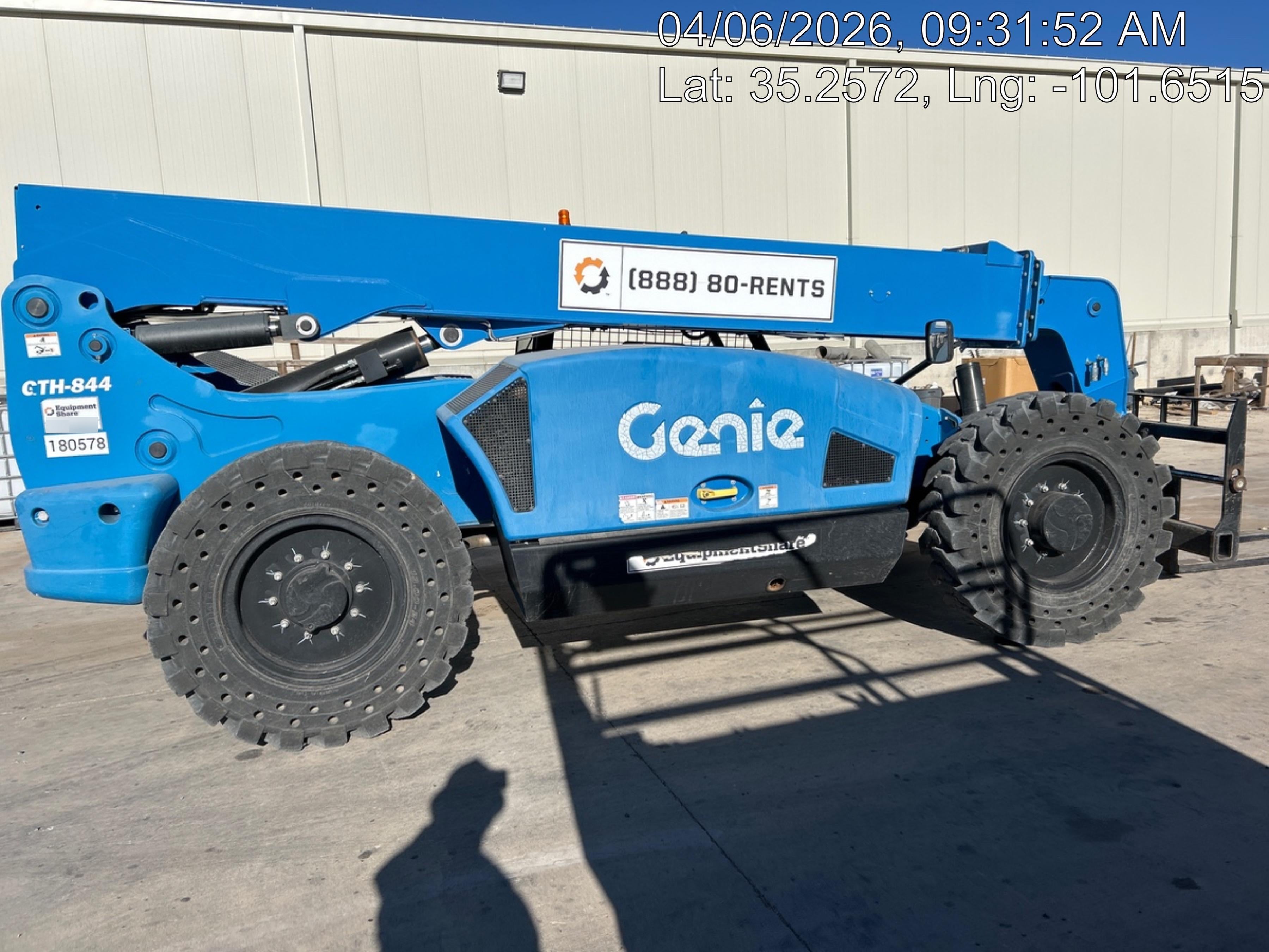 2021 GENIE GTH-844