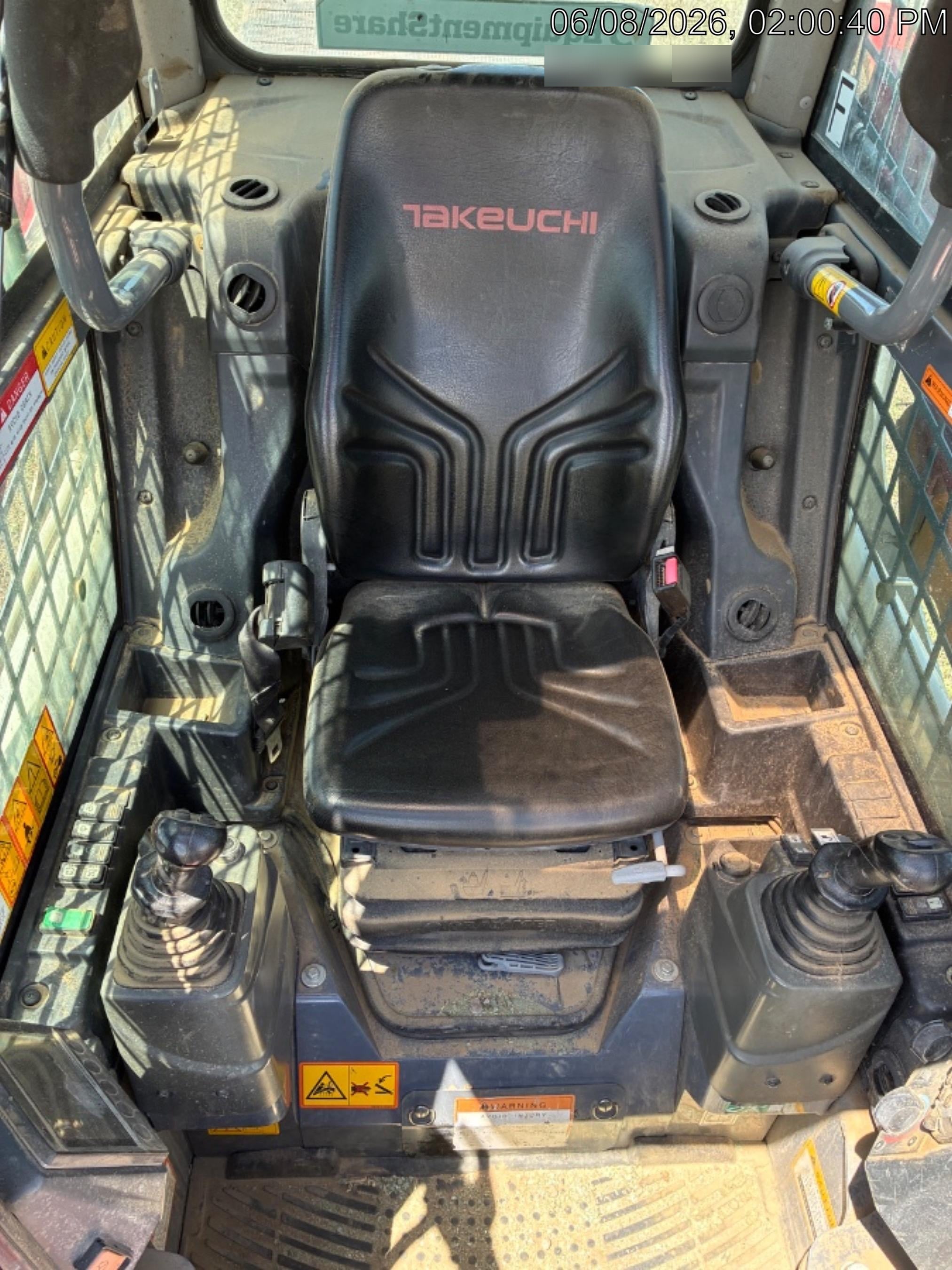 2021 TAKEUCHI TL8R2-CR