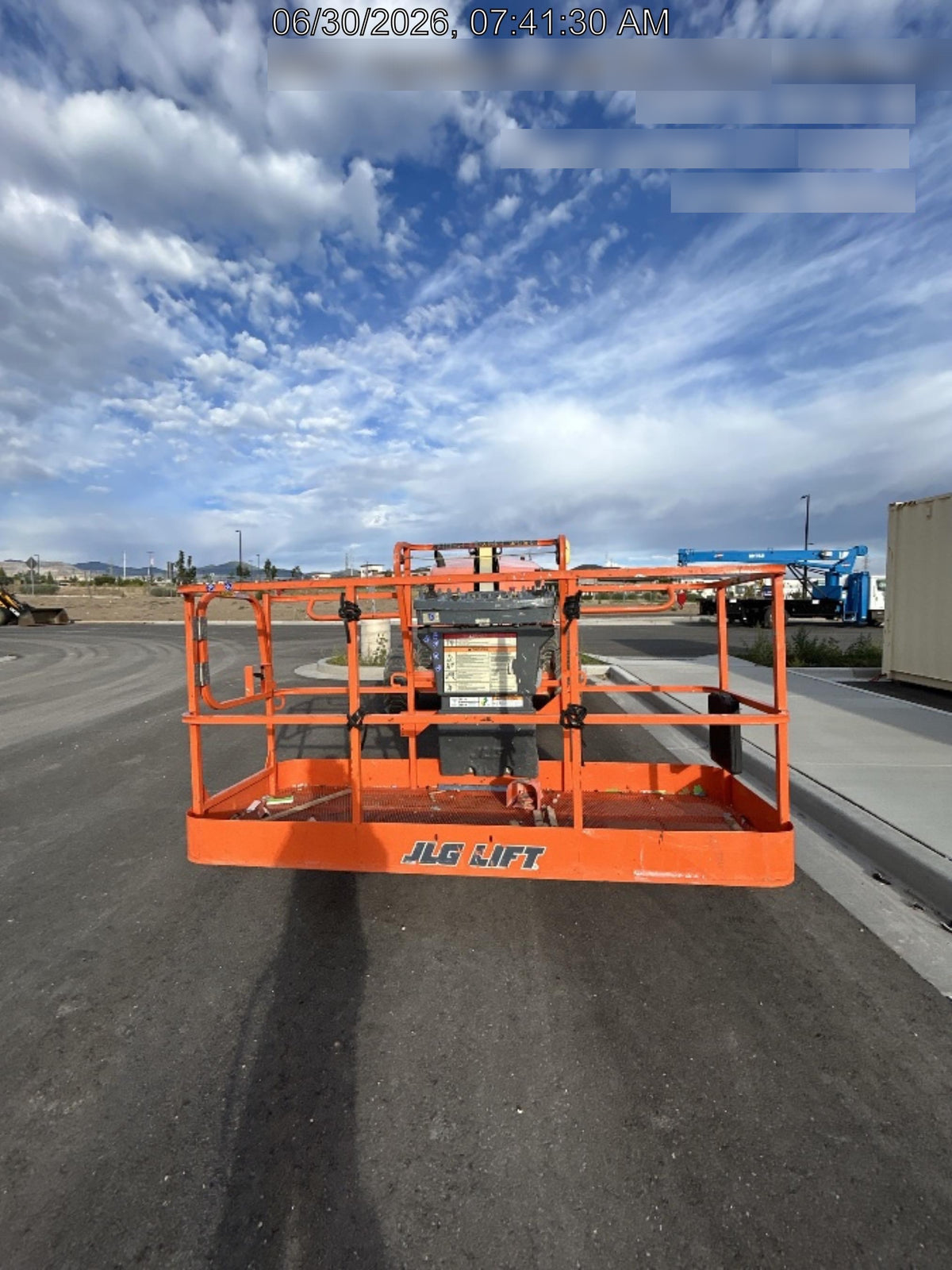 2019 JLG 400S