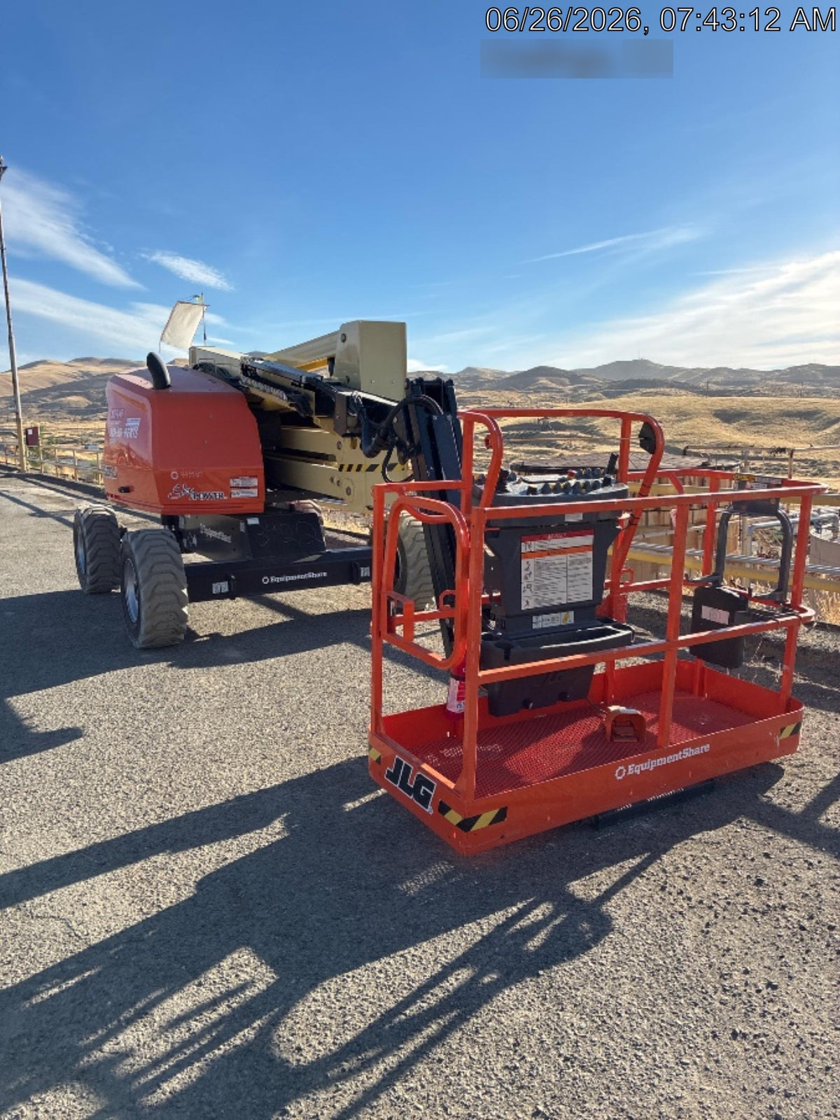 2025 JLG 450AJ