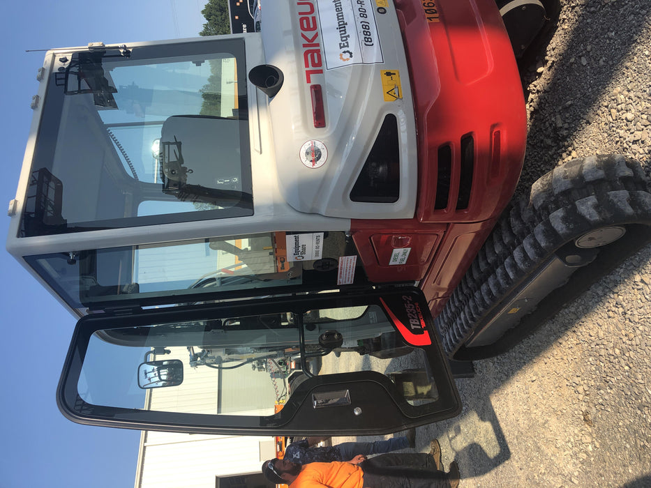 2020 TAKEUCHI TB235-2CR