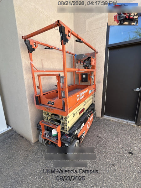 2023 JLG ES1932