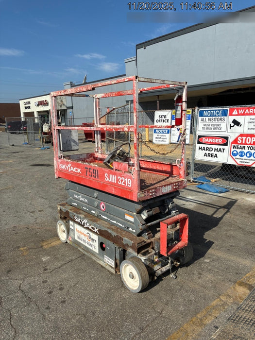 2018 SKYJACK SJIII-3219