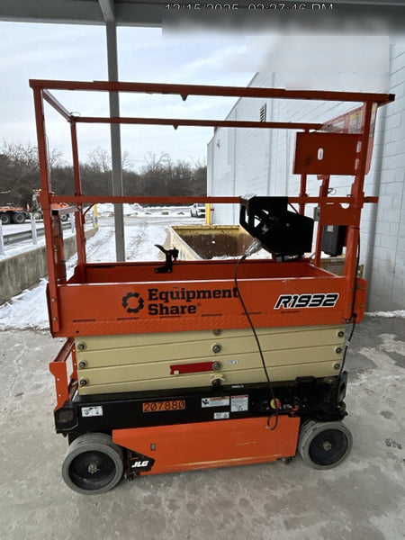 2022 JLG R1932