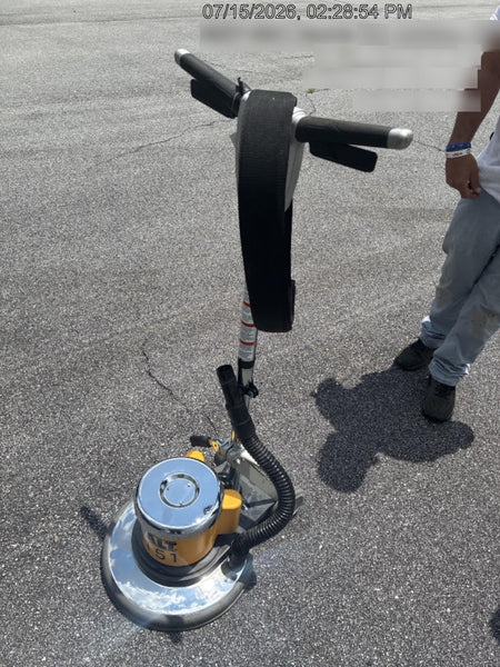 2024 DEWALT 216-RS
