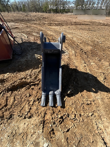 2026 STRICKLAND 18" Bucket Tooth - Strickland