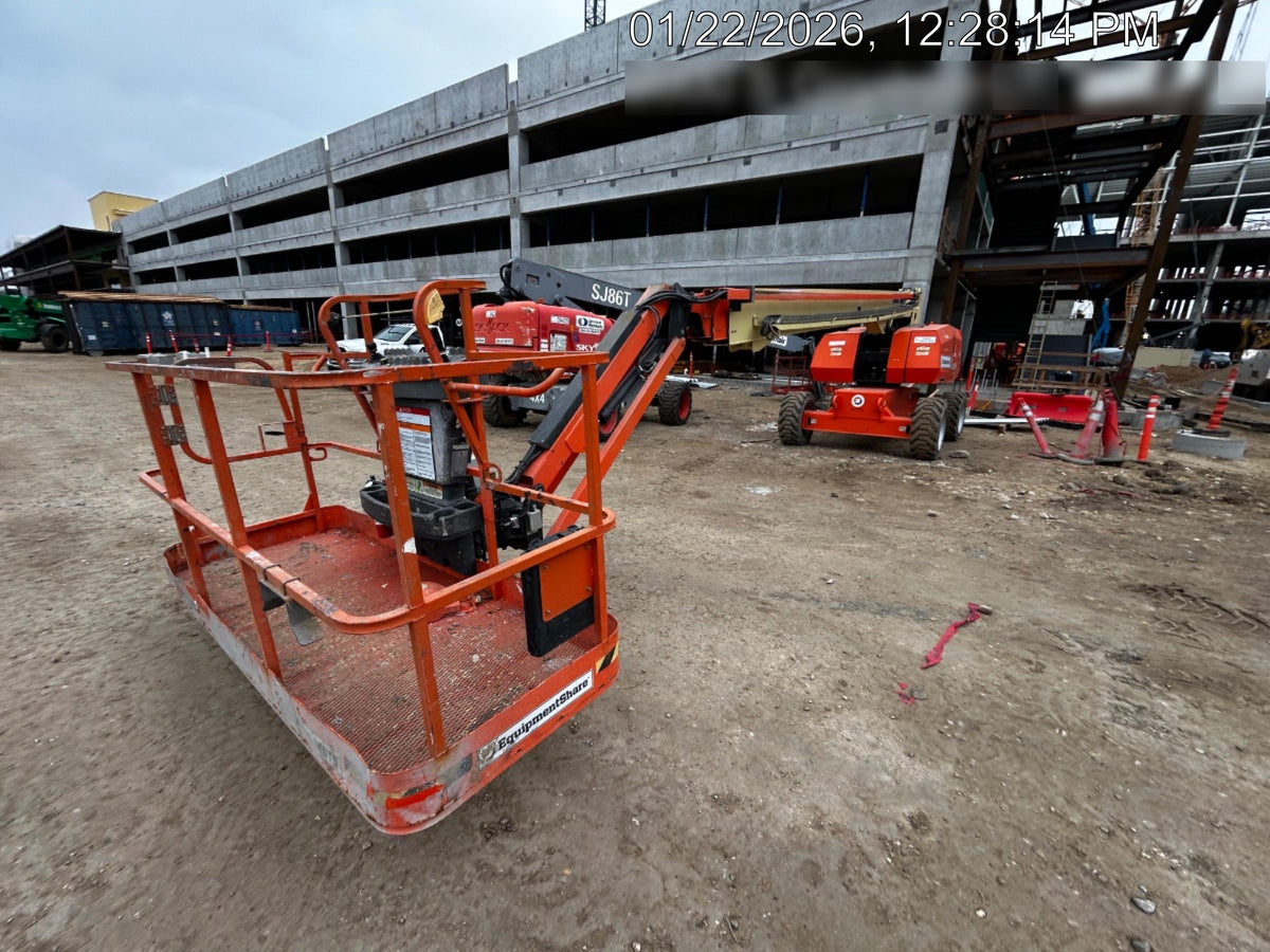 2021 JLG 860SJ