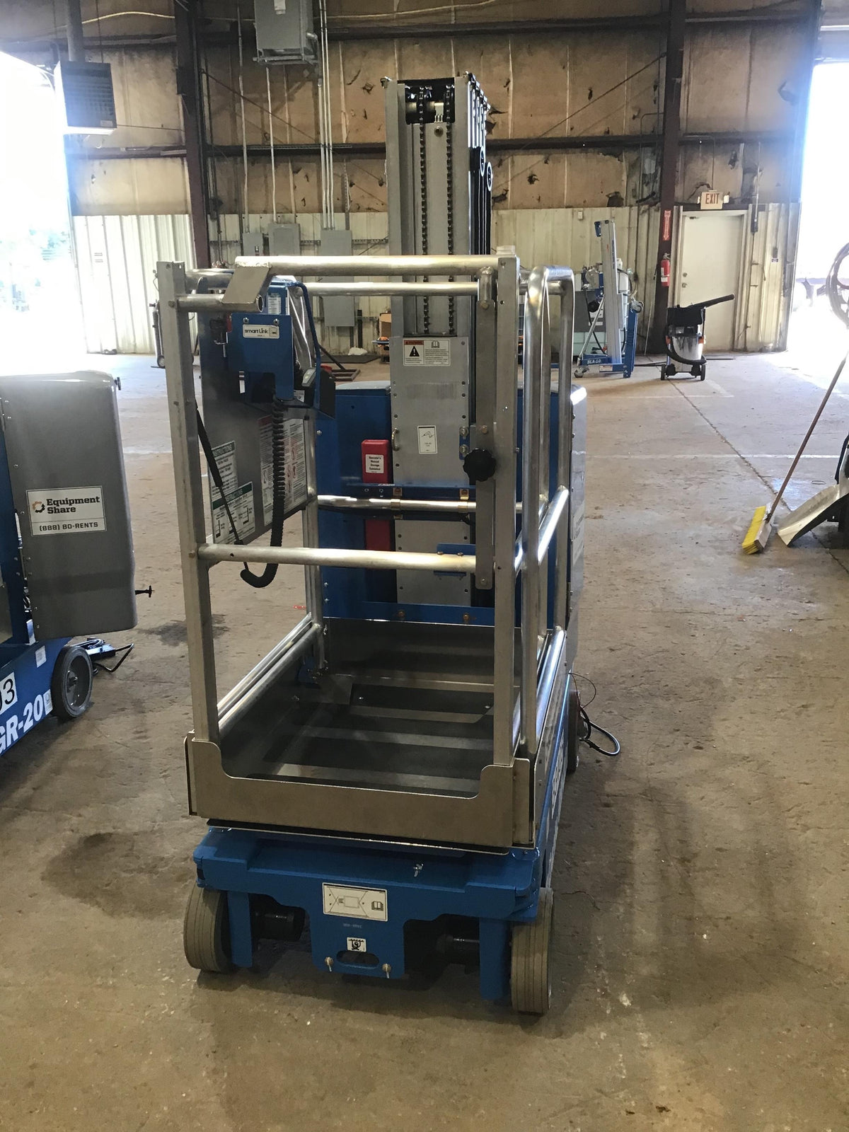 2019 GENIE GR-20