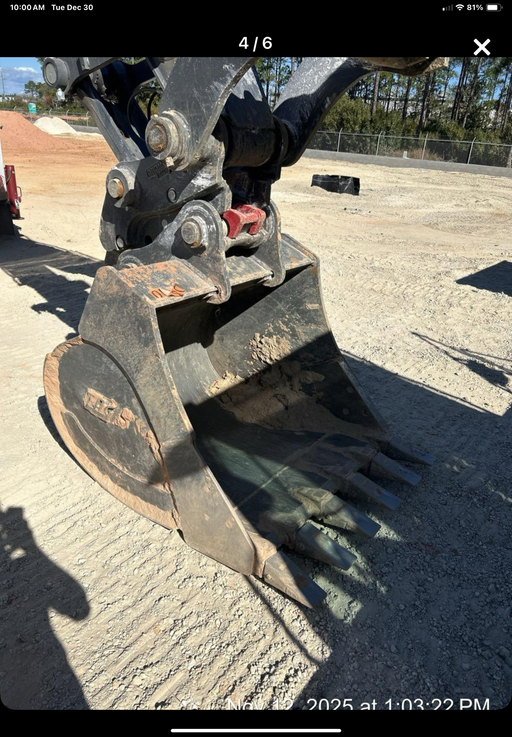 2025 JOHN DEERE 42" Bucket HD, Excavator 45,000 - 55,000 Lbs Deere