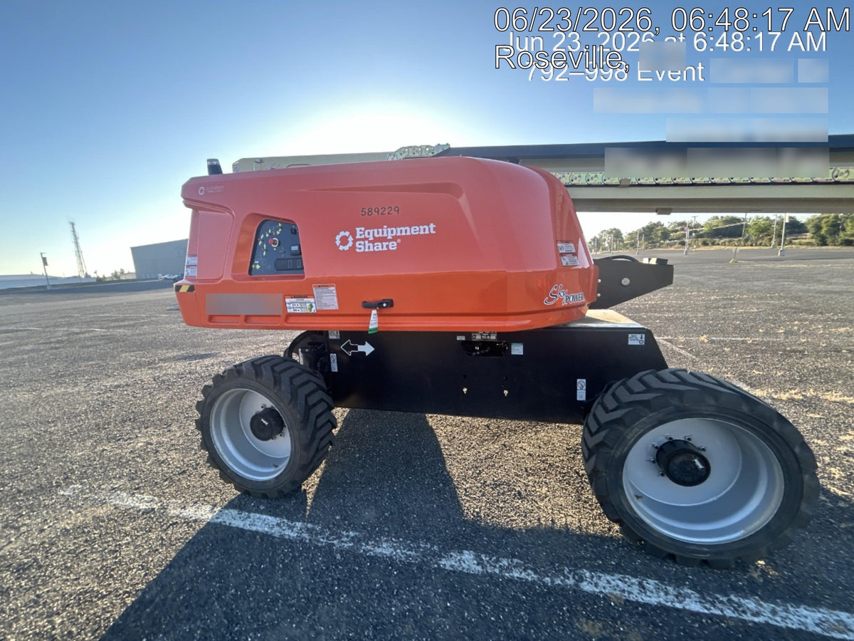 2025 JLG 660SJ