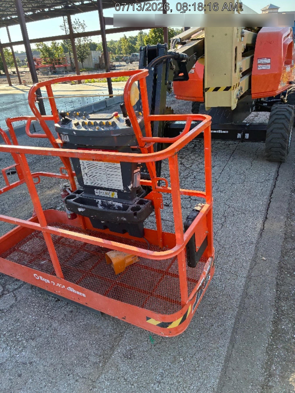 2024 JLG 450AJ