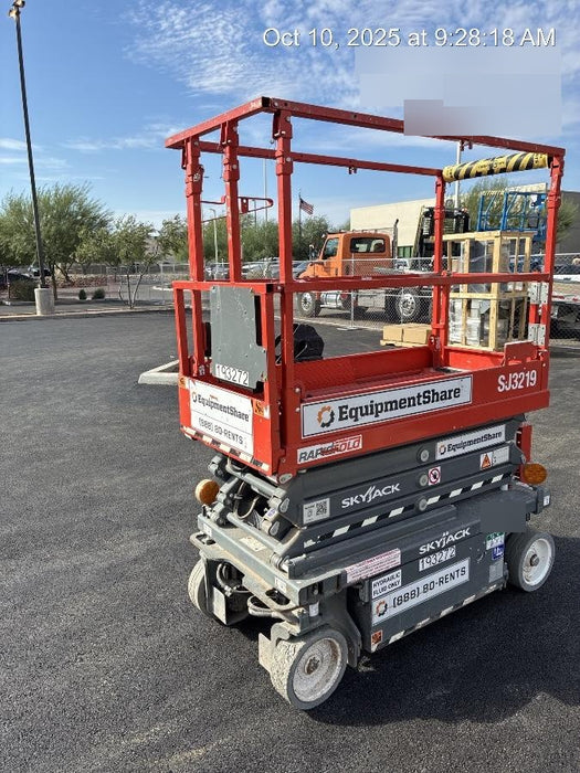2021 SKYJACK SJ3219