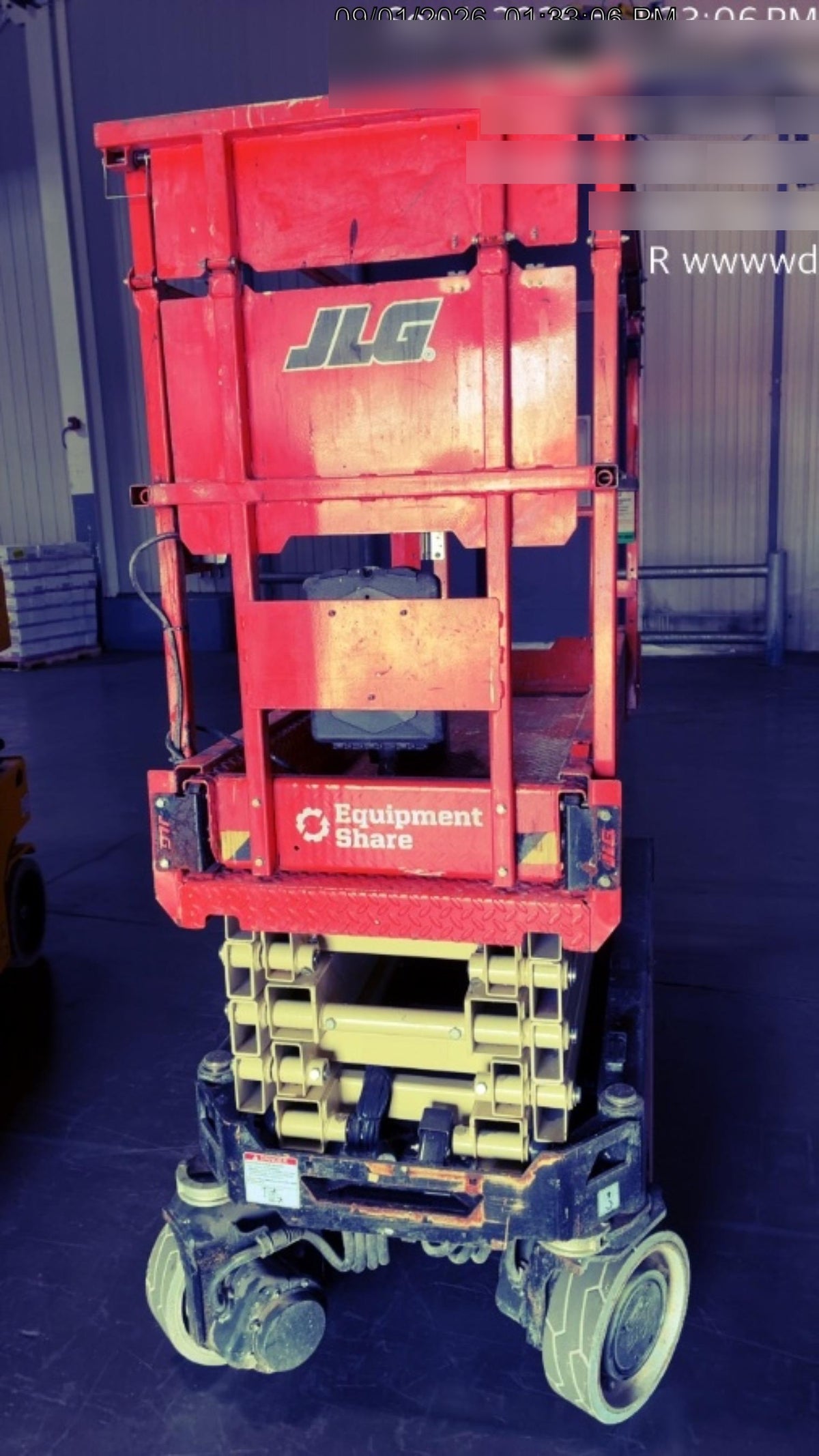 2022 JLG ES1932
