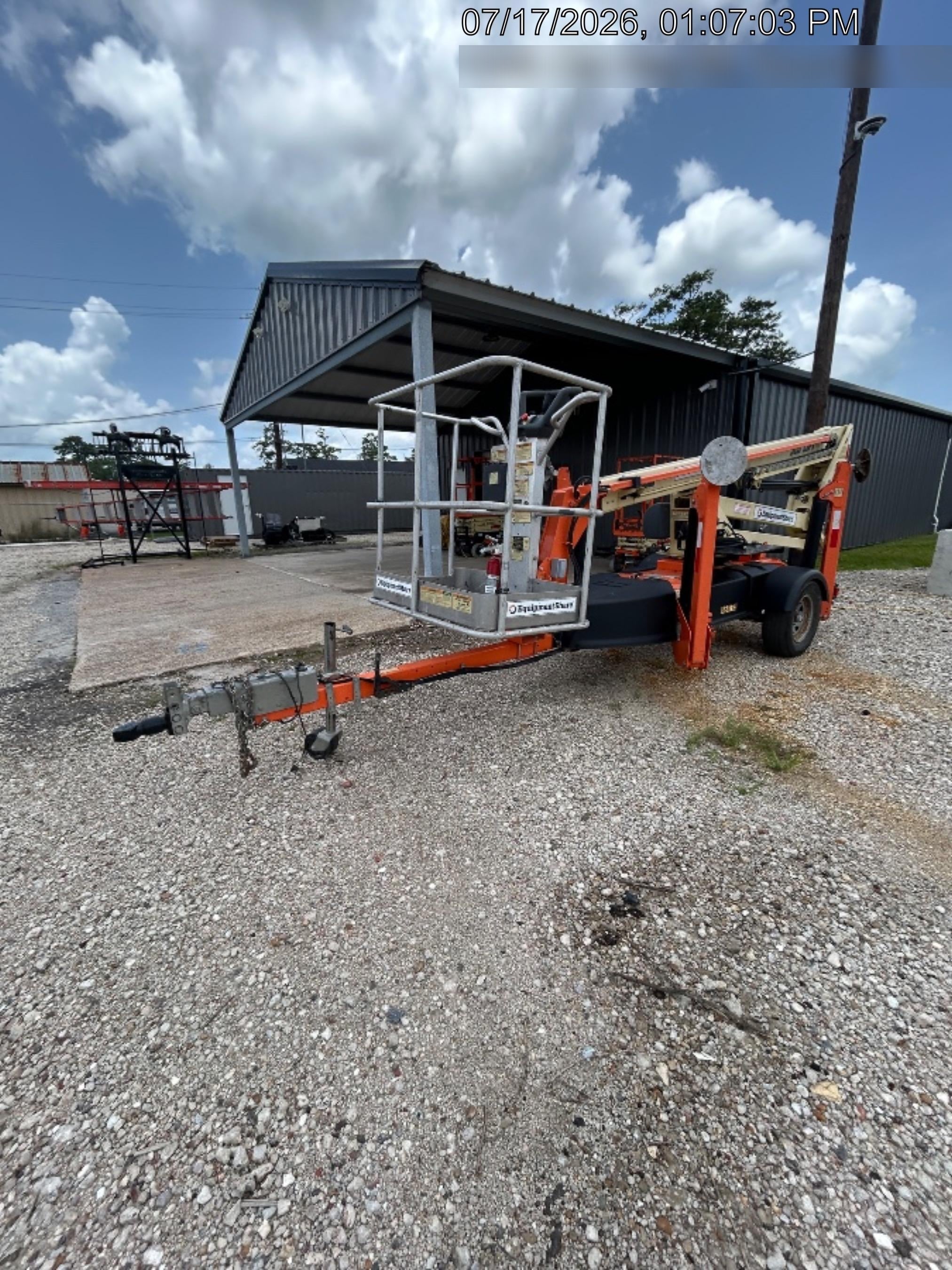 2021 JLG T350