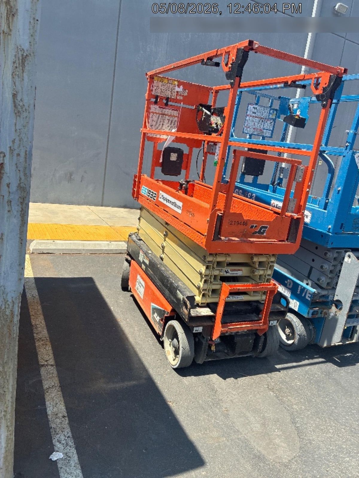 2022 JLG ES1932