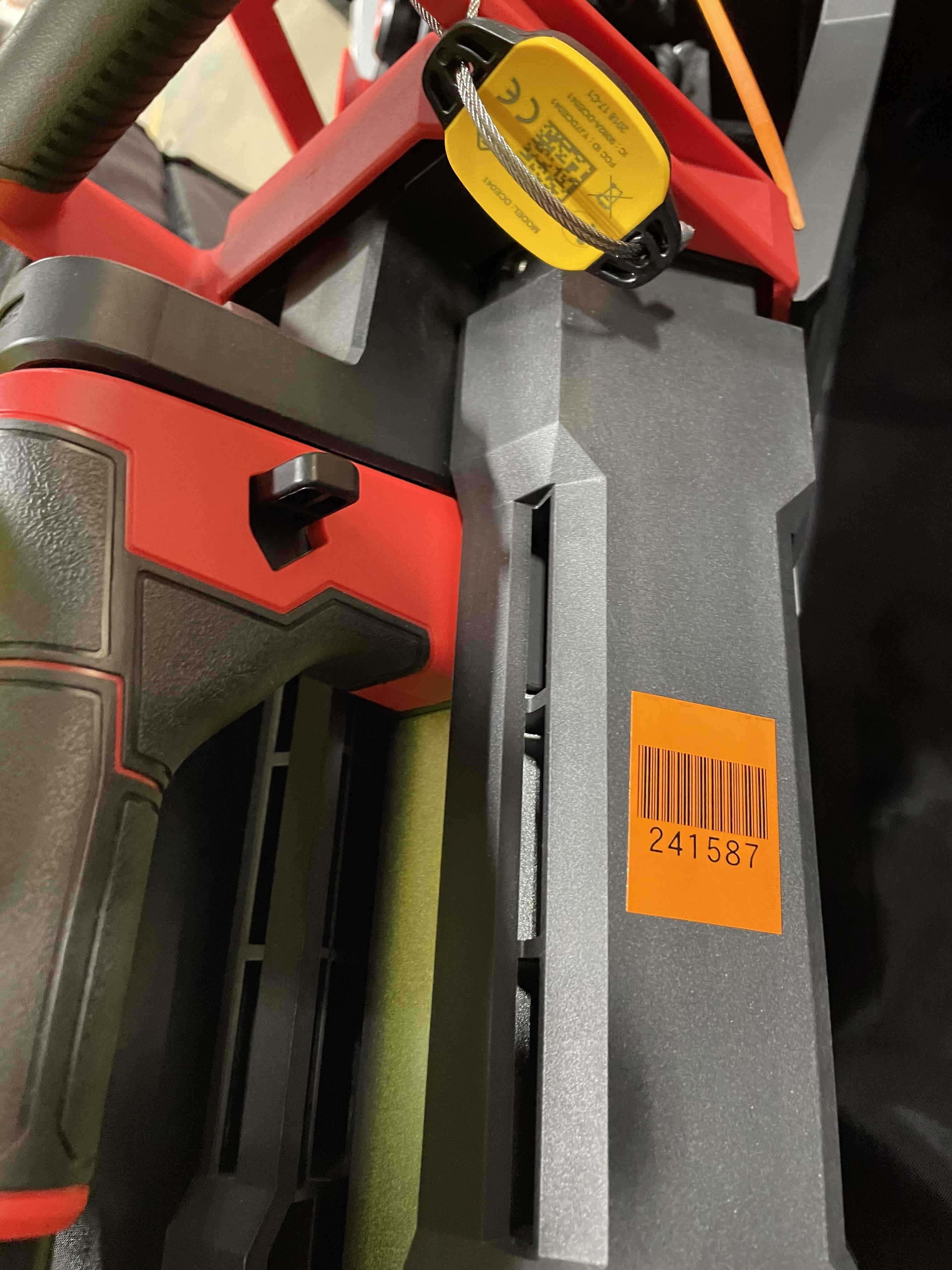 2022 MILWAUKEE 2136-20