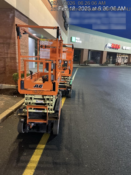 2021 JLG ES1932