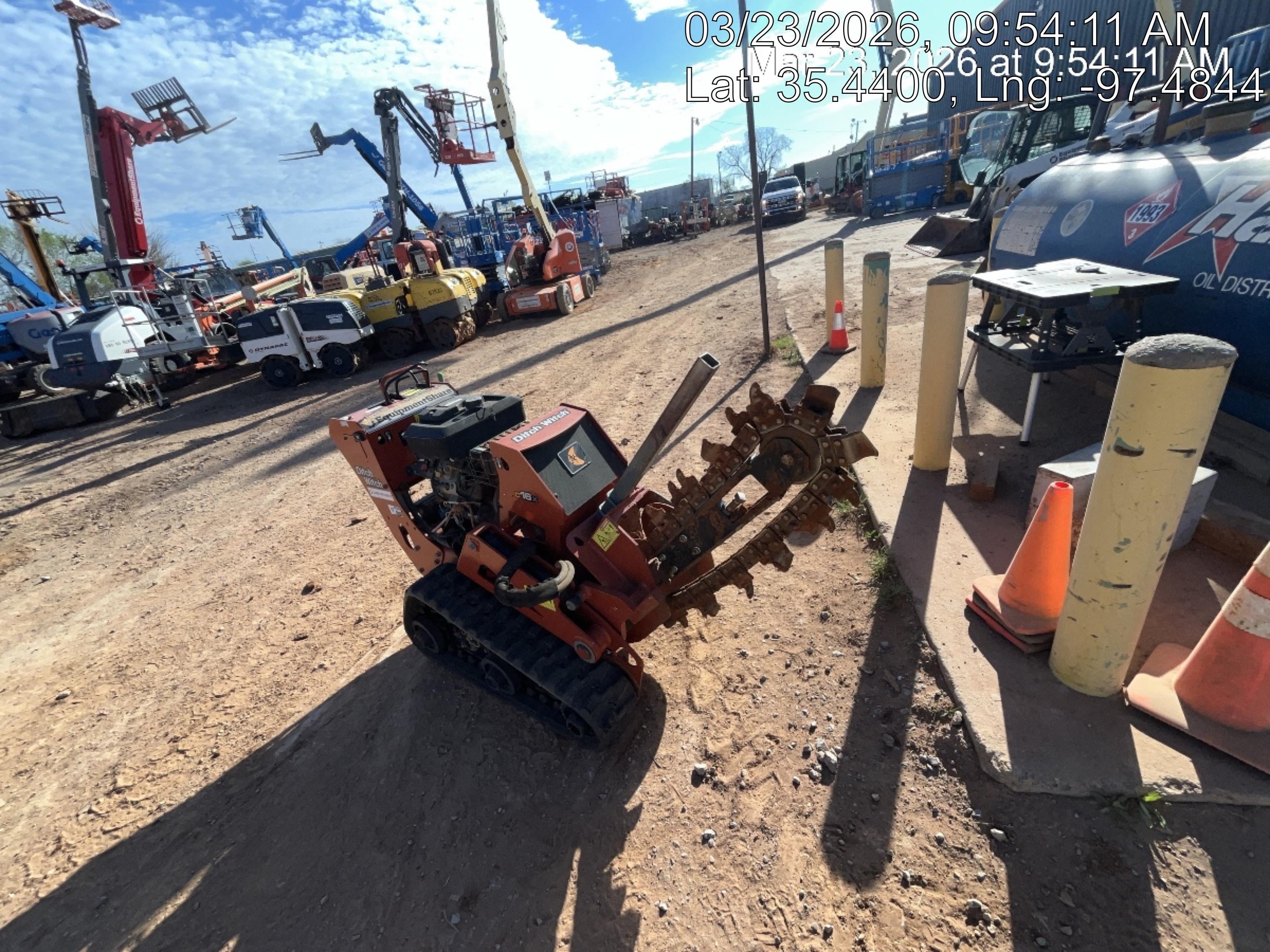 2018 DITCH WITCH C16XA