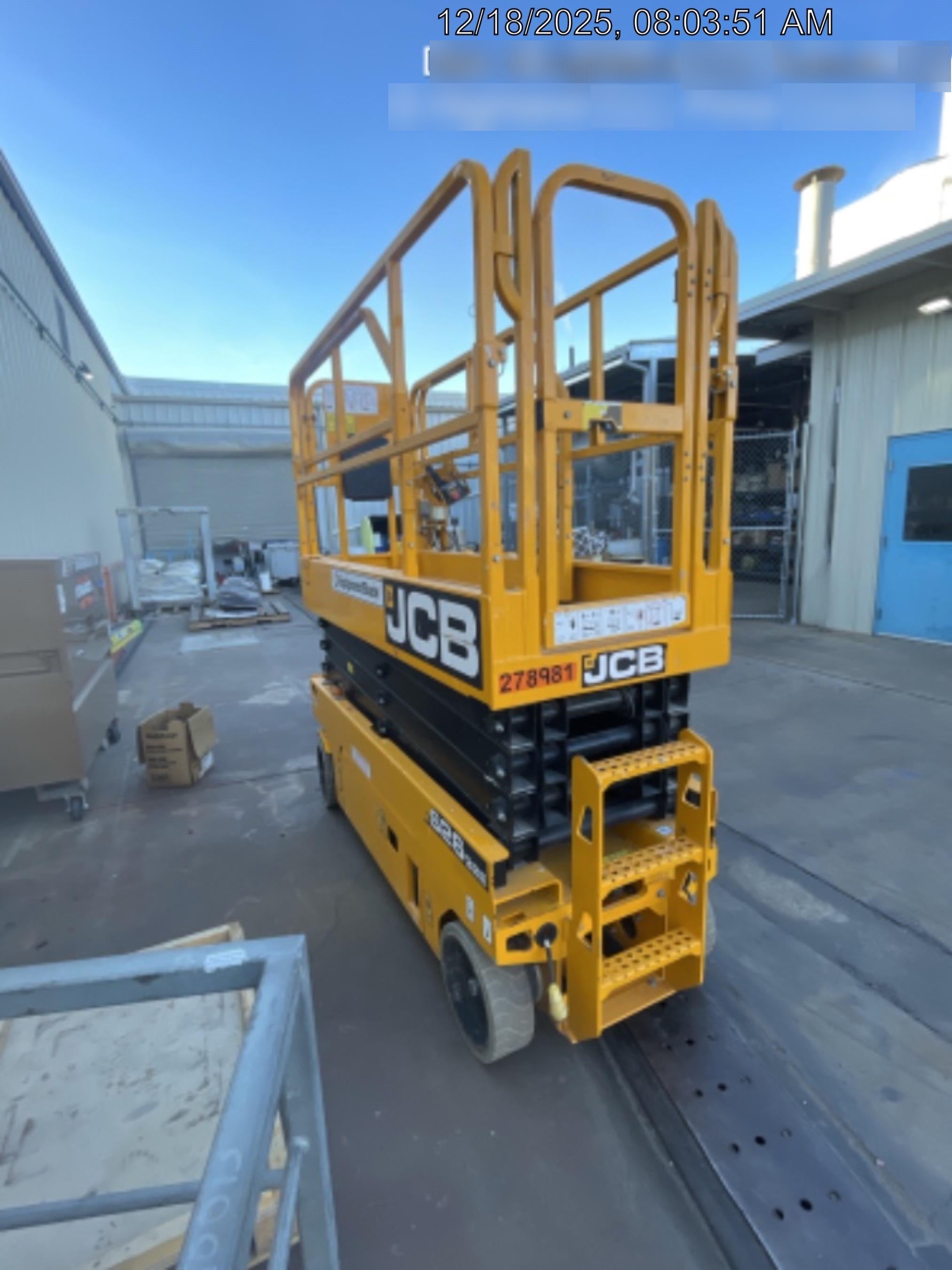 2023 JCB S2632E