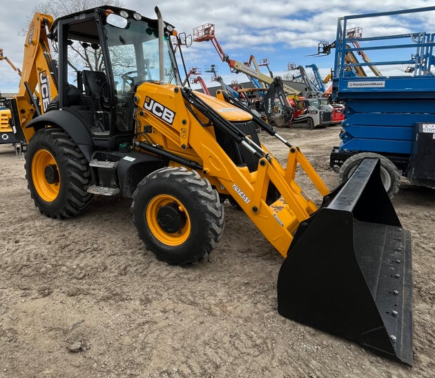 2023 JCB 3CX-14