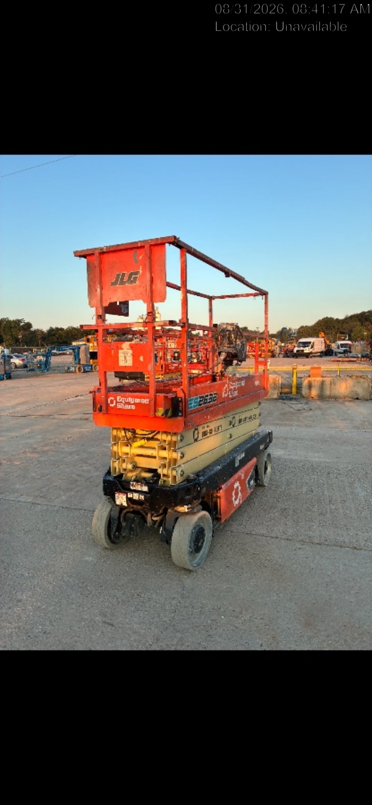 2023 JLG ES2632