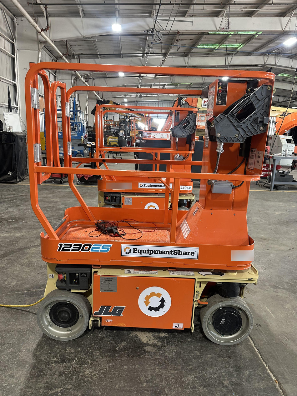 2024 JLG 1230ES