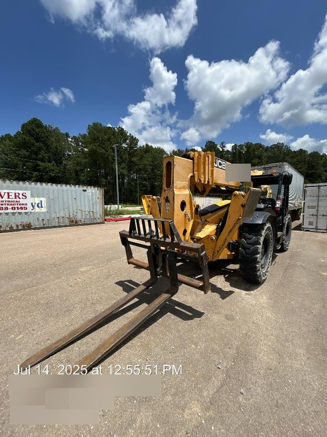 2019 JCB 510-56