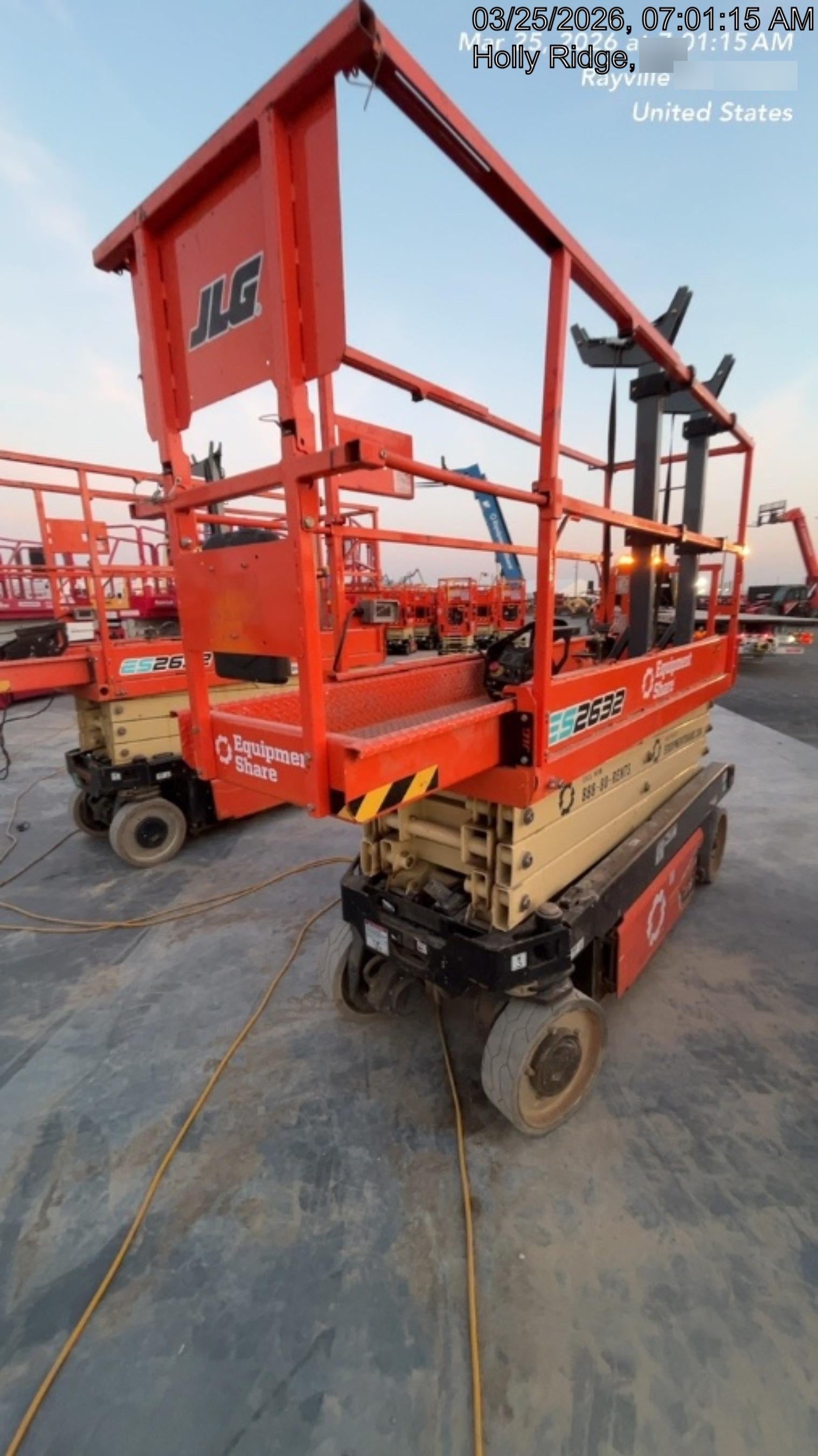 2023 JLG ES2632