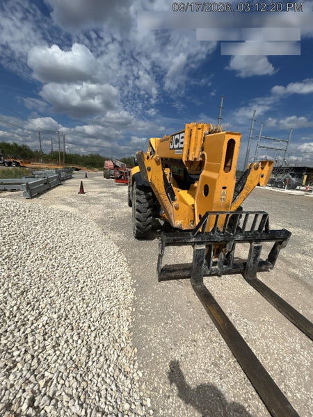 2023 JCB 510-56