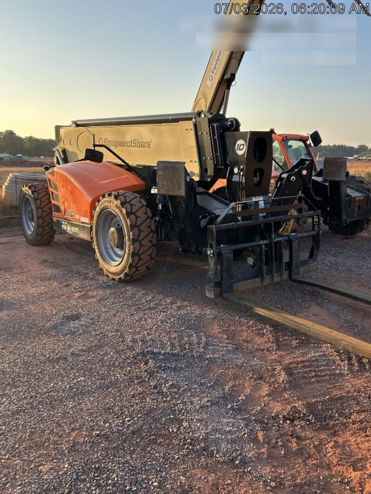 2025 JLG 1055 Premium