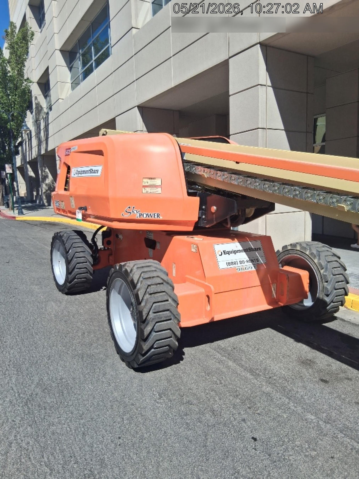 2020 JLG 600S