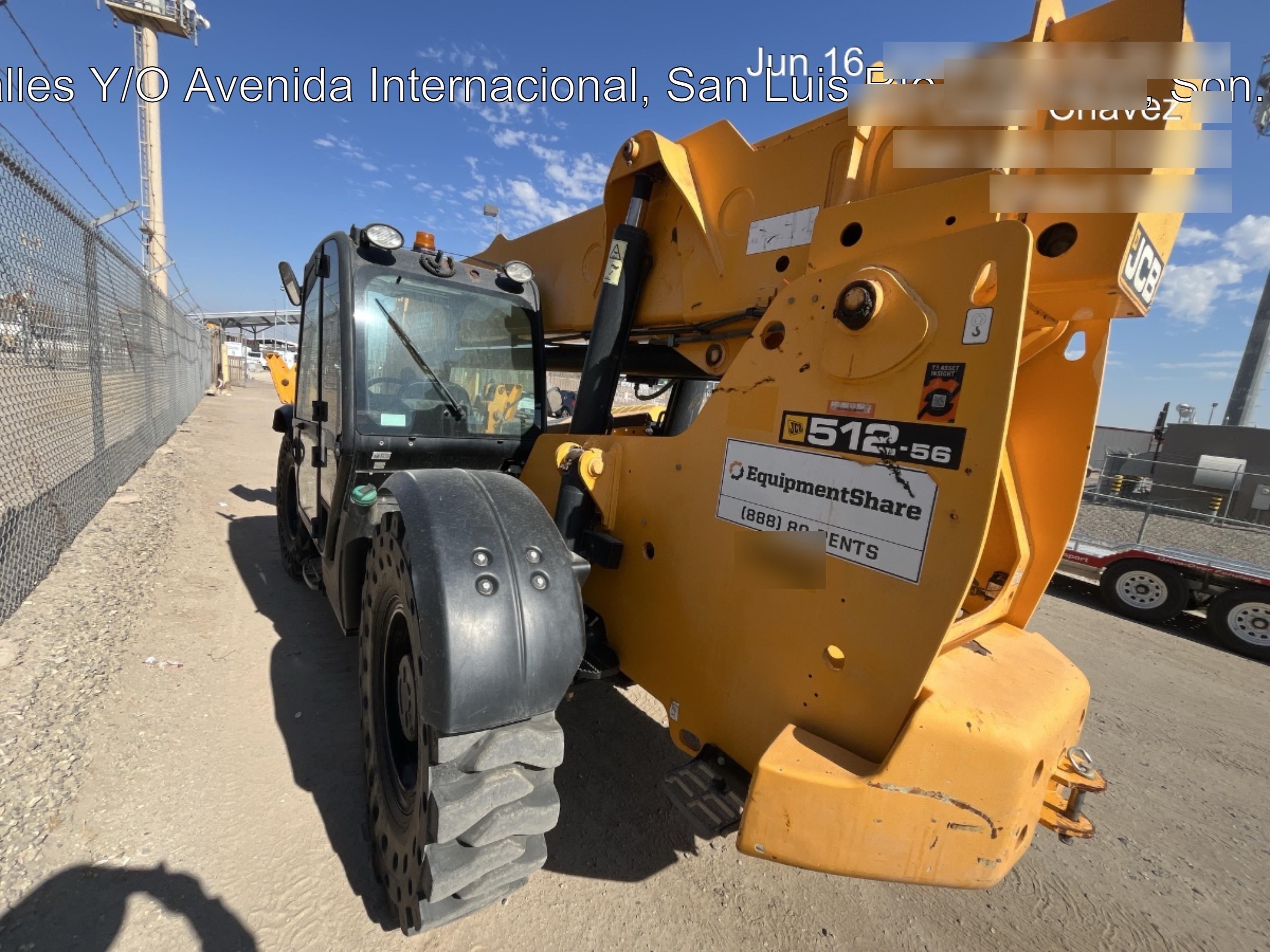 2019 JCB 512-56 74 HP w/CAB/HVAC, Beacon, Aux Hydraulics, Worklights, Solid Tires w/60" Carriage/Forks