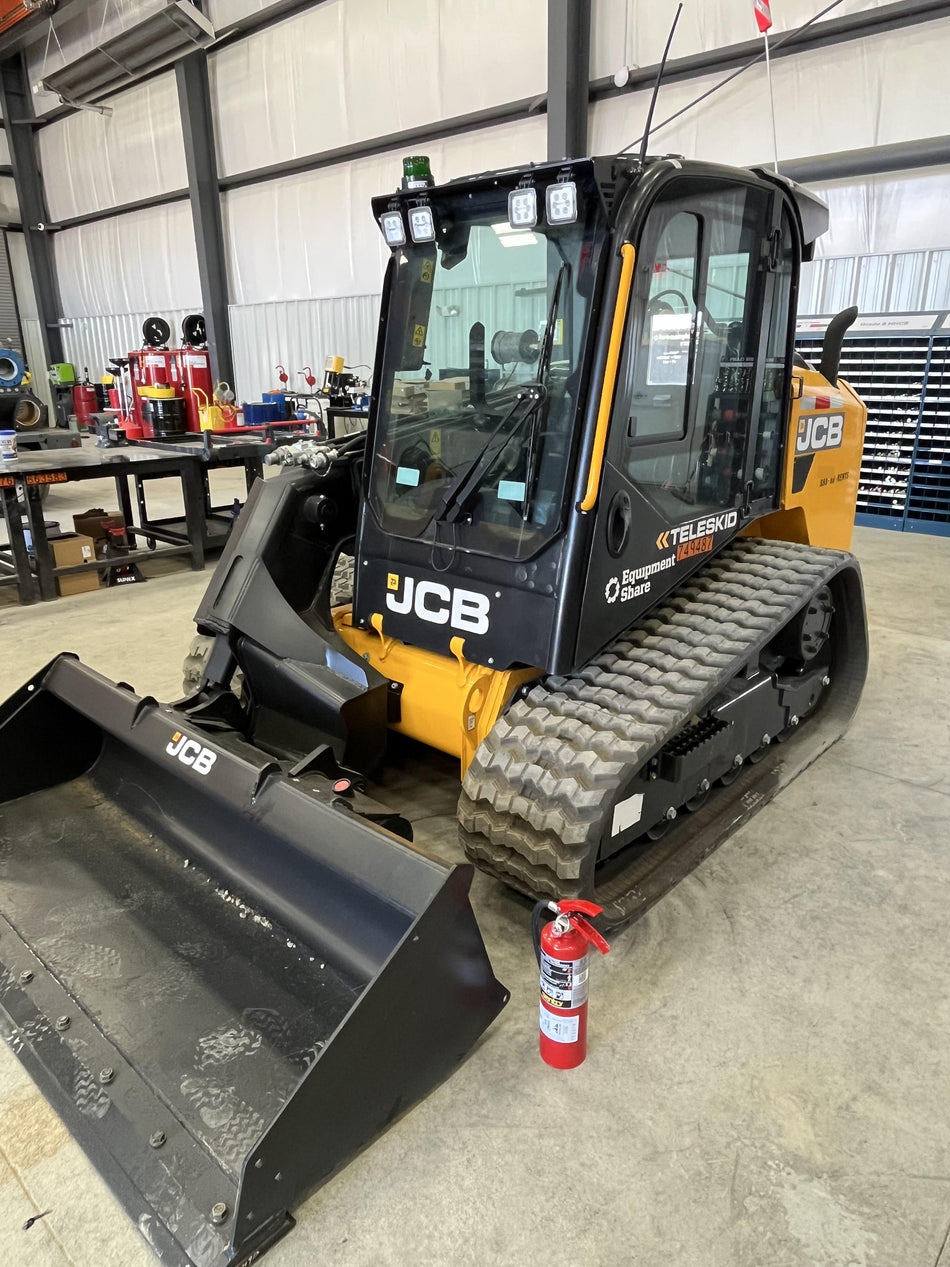 2026 JCB 3TS-8T