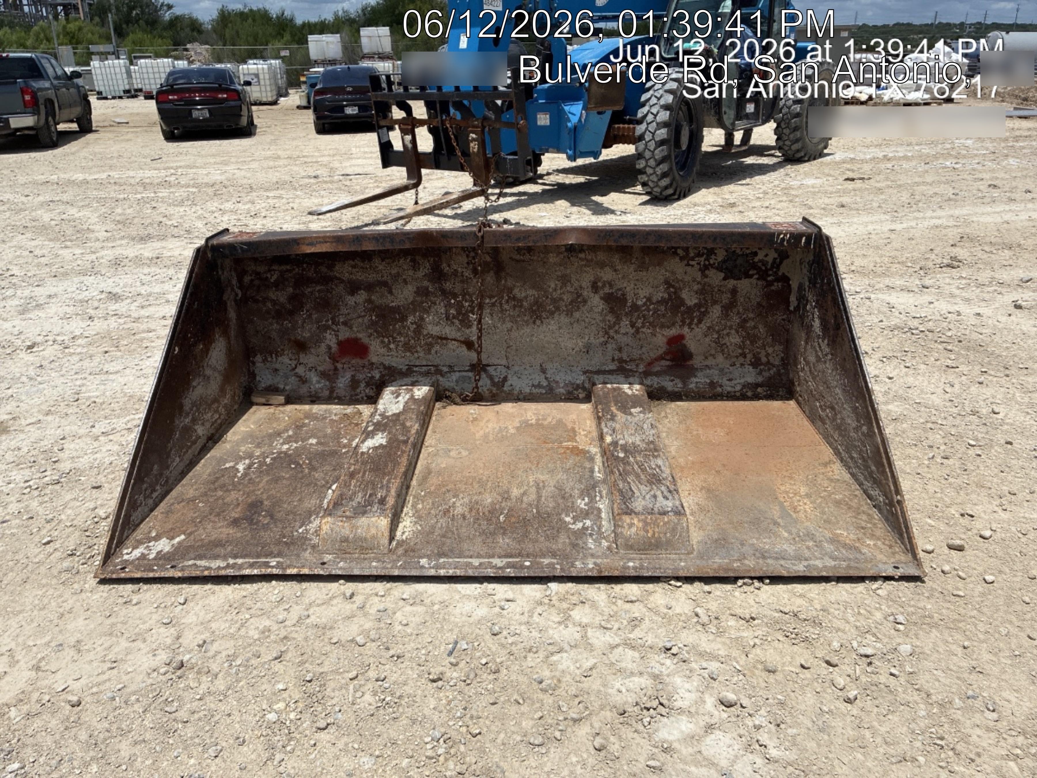 2017 ARROW MATERIAL HANDLING Telehandler Bucket - Slide-On Forks