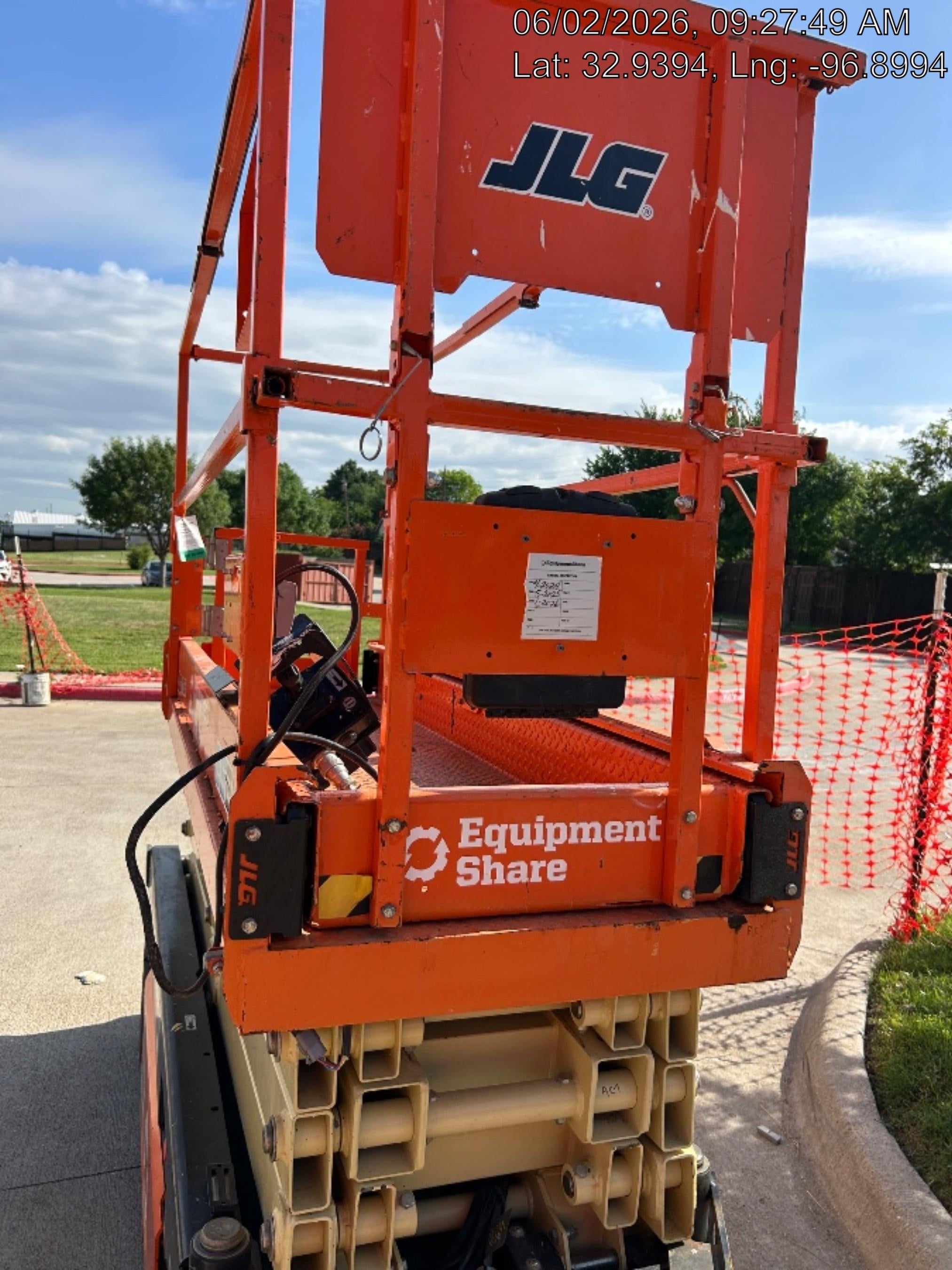 2023 JLG ES2632