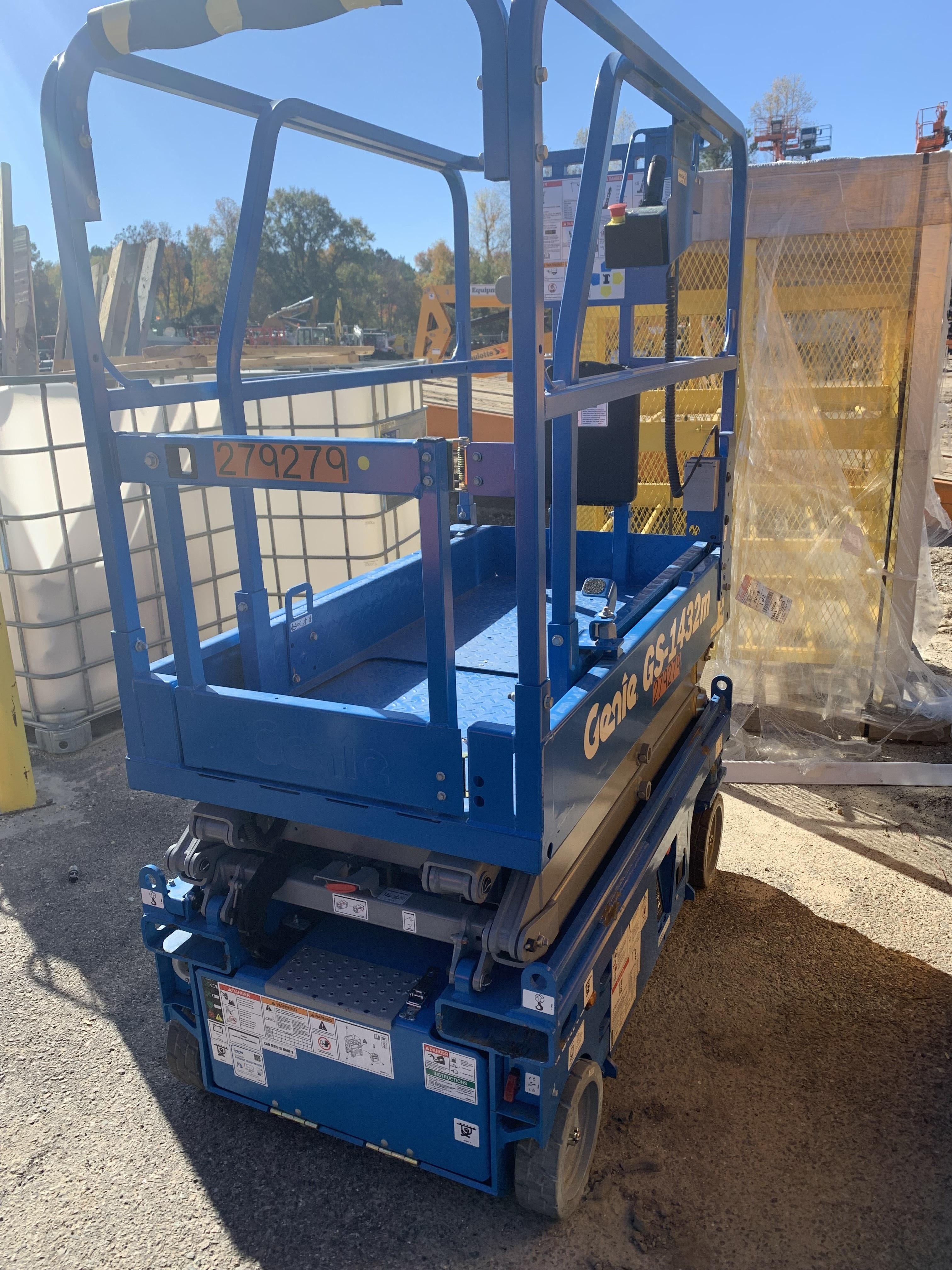 2022 GENIE GS-1432