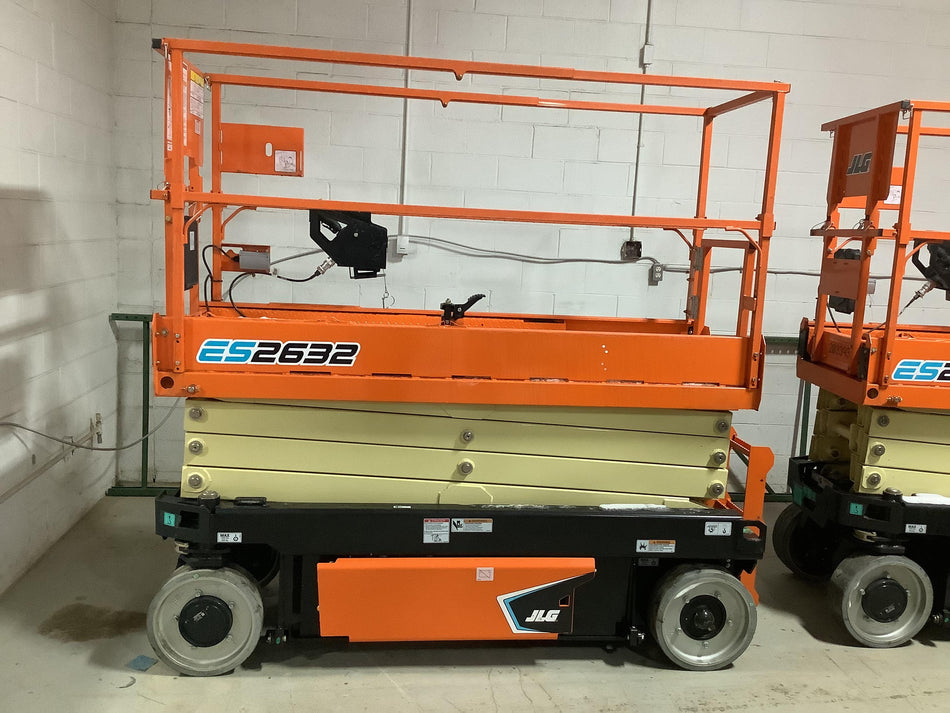 2022 JLG ES2632