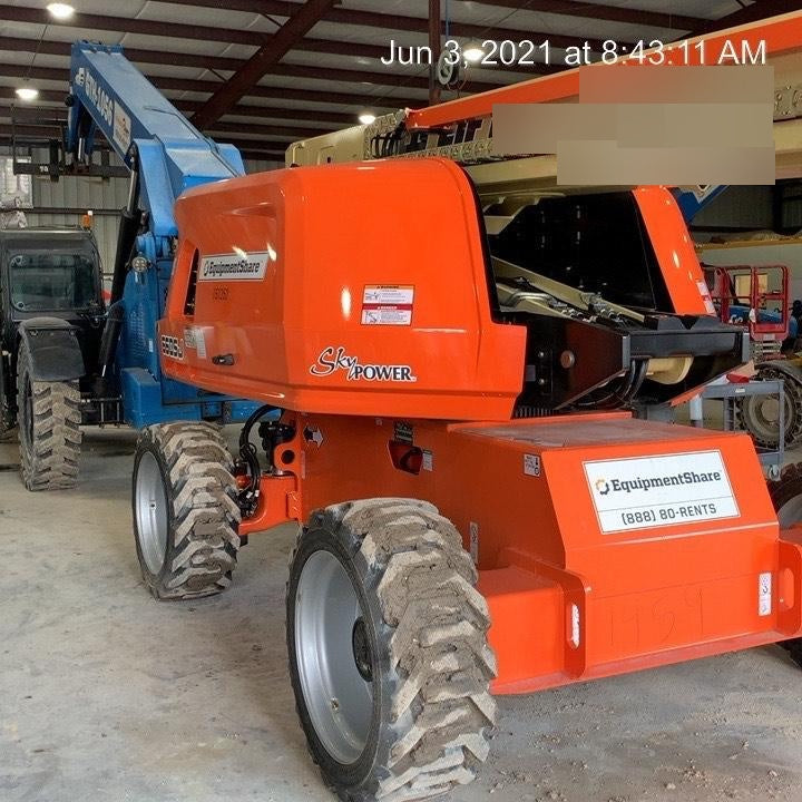2021 JLG 660SJ