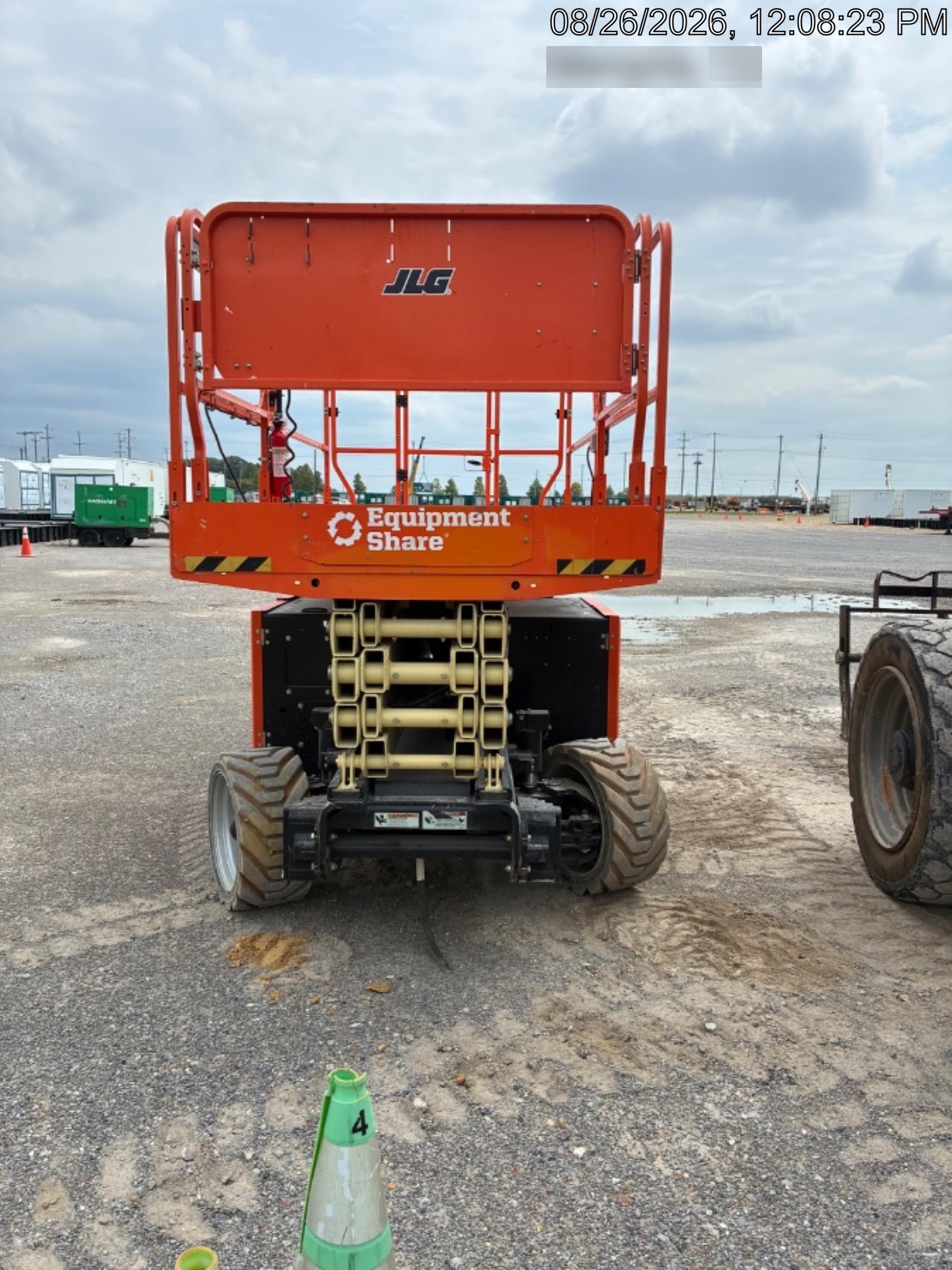 2022 JLG ERT4069