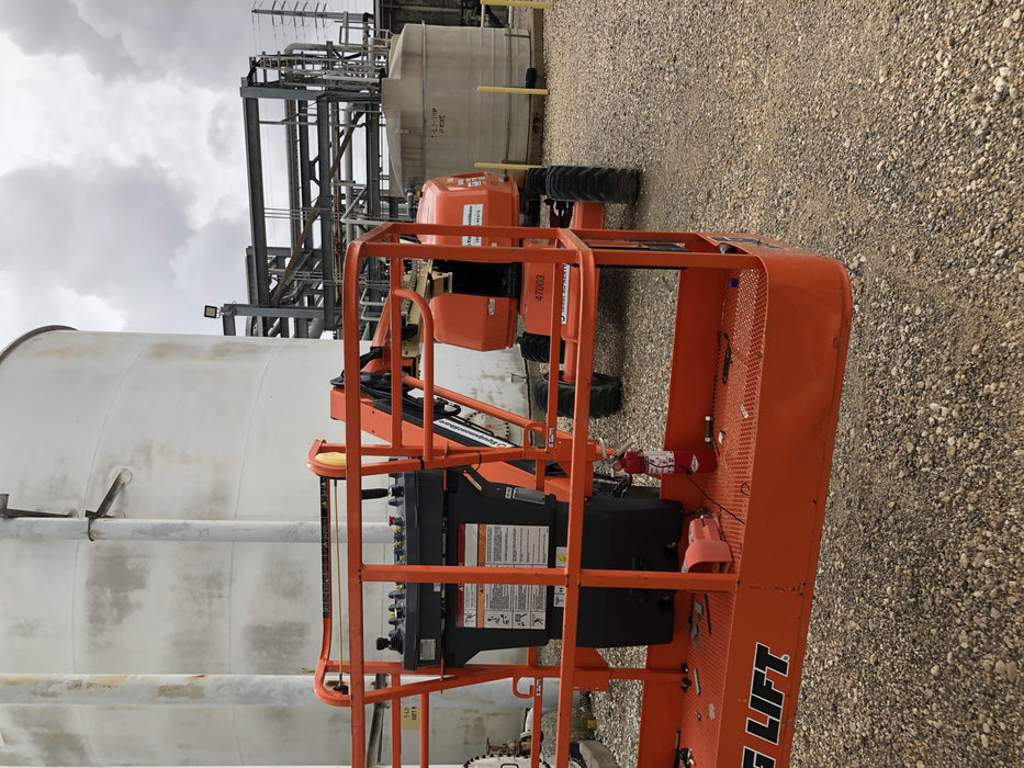 2019 JLG 460SJ
