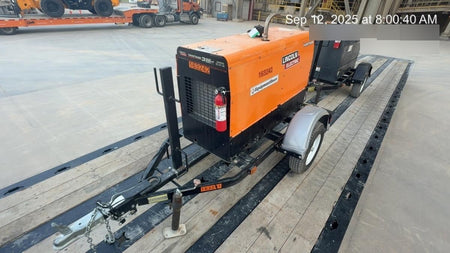 2021 Lincoln Electric Vantage 322 Vantage 322 Ready Pak 3 w/ Decals, ORANGE (includes trailer, cable rack, fender light kit) NO Telematics