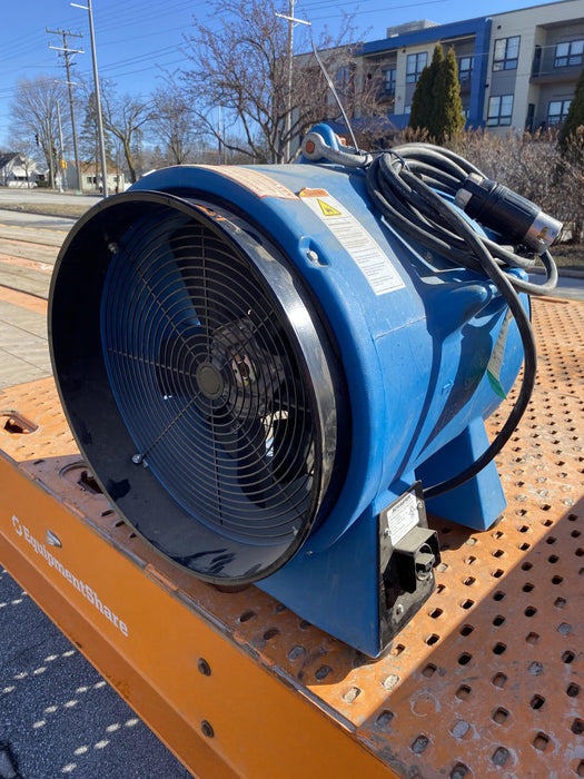 2020 PINNACLE VAF8000A