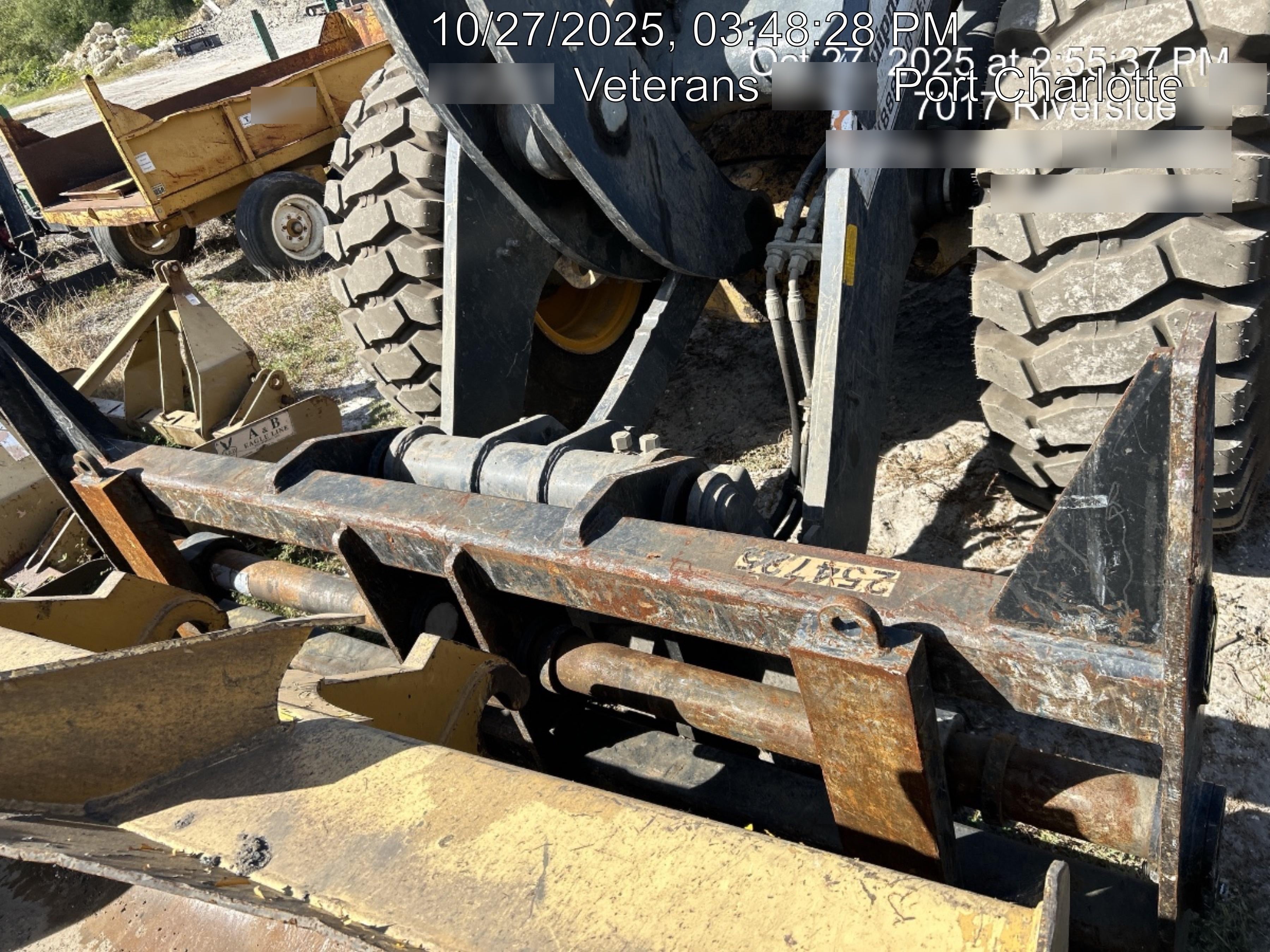 2022 PEMBERTON 72" Utility Forks