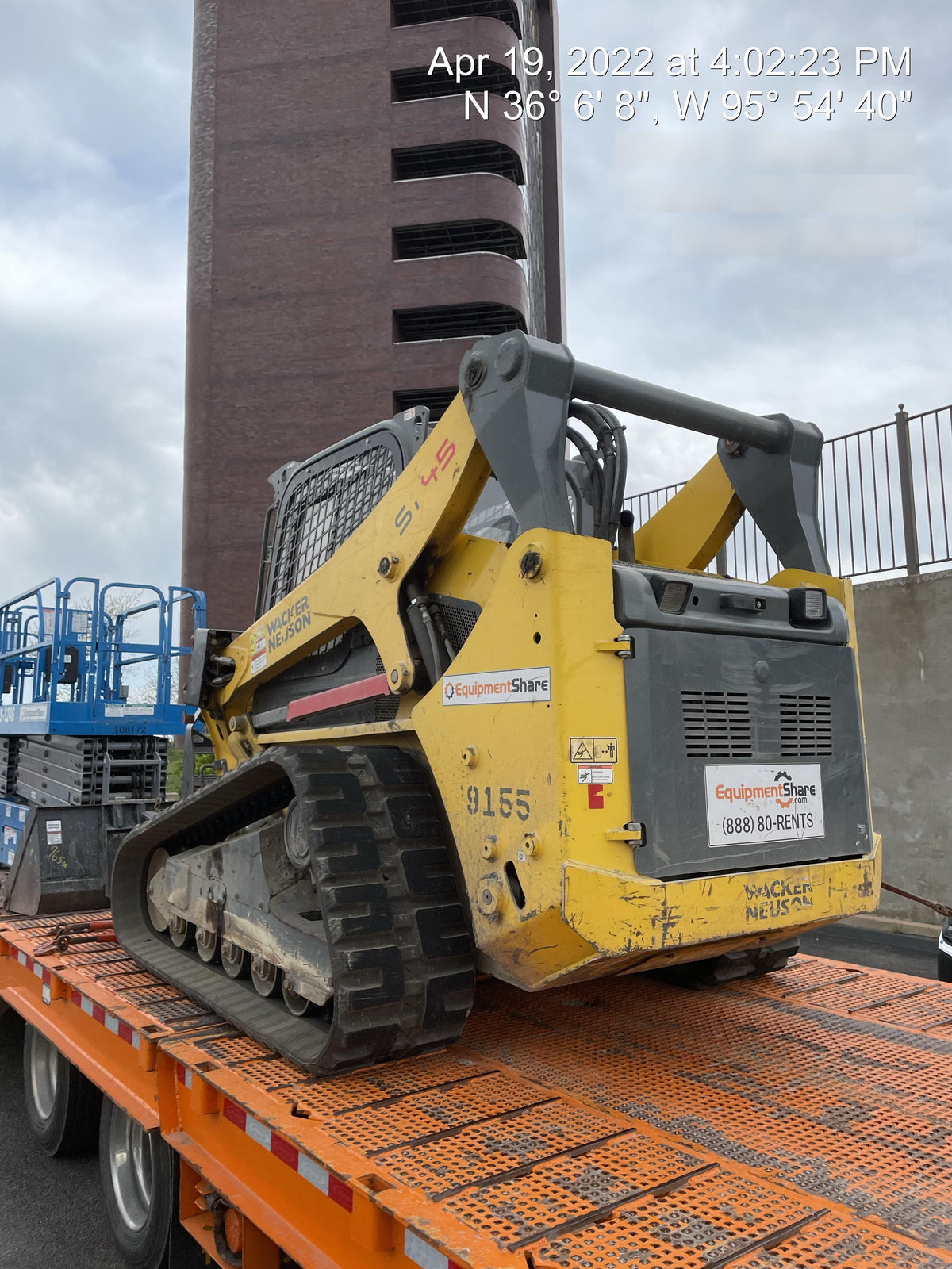 Wacker Neuson ST45 Wacker Neuson ST45 - Cab/Bucket Leveling/84" Bucket