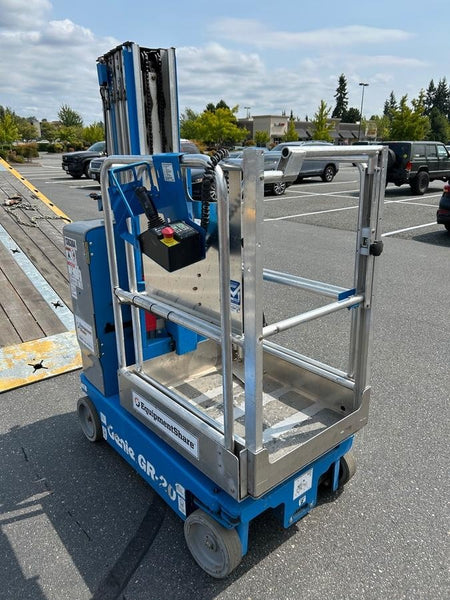 2021 GENIE GR-20
