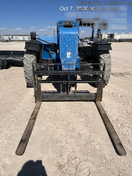 2018 Genie GTH-844 Genie GTH-844D w/Open ROPS, FF Tires, Work Light/Beacon, 60" Carriage and Forks